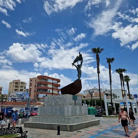 Lidia Planta 1, La Carihuela 1ª Linea Playa, Vistas Mar, 1 Dormitorio, 52 M2, 1-3 Huesped, Amplio Balcon, Wifi