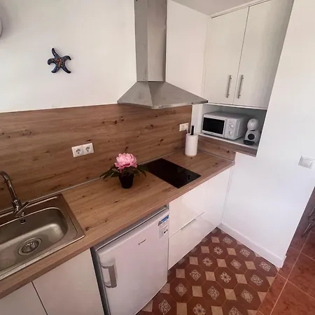 Lidia Planta 1, La Carihuela 1ª Linea Playa, Vistas Mar, 1 Dormitorio, 52 M2, 1-3 Huesped, Amplio Balcon, Wifi Apartment *