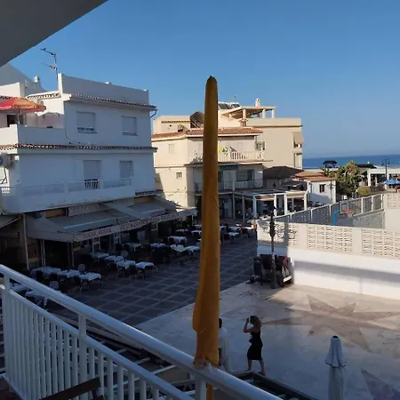 Lidia Planta 1, La Carihuela 1ª Linea Playa, Vistas Mar, 1 Dormitorio, 52 M2, 1-3 Huesped, Amplio Balcon, Wifi * Torremolinos