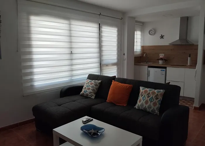 Lidia Planta 1, La Carihuela 1ª Linea Playa, Vistas Mar, 1 Dormitorio, 52 M2, 1-3 Huesped, Amplio Balcon, Wifi Apartamento