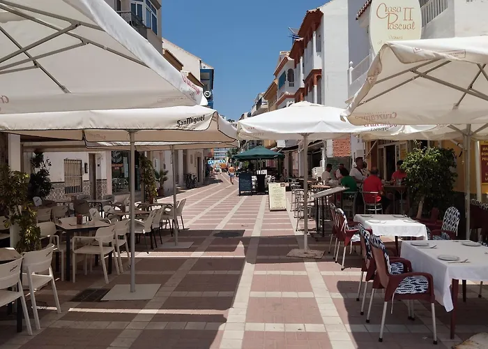 Lidia Planta 1, La Carihuela 1ª Linea Playa, Vistas Mar, 1 Dormitorio, 52 M2, 1-3 Huesped, Amplio Balcon, Wifi Apartamento