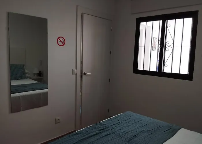 Lidia Planta 1, La Carihuela 1ª Linea Playa, Vistas Mar, 1 Dormitorio, 52 M2, 1-3 Huesped, Amplio Balcon, Wifi Apartamento