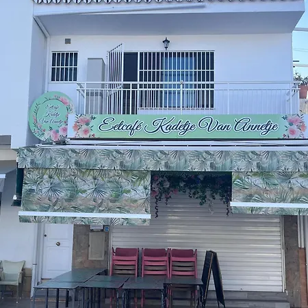 Apartament Lidia Planta 1, La Carihuela 1ª Linea Playa, Vistas Mar, 1 Dormitorio, 52 M2, 1-3 Huesped, Amplio Balcon, Wifi *