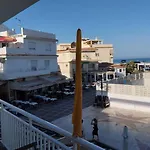 Lidia Planta 1, La Carihuela 1ª Linea Playa, Vistas Mar, 1 Dormitorio, 52 M2, 1-3 Huesped, Amplio Balcon, Wifi * Torremolinos