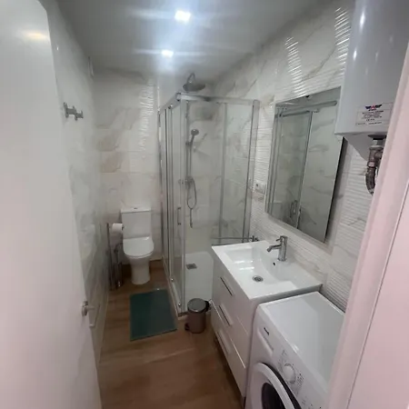 Lidia Planta 1, La Carihuela 1ª Linea Playa, Vistas Mar, 1 Dormitorio, 52 M2, 1-3 Huesped, Amplio Balcon, Wifi Apartamento Torremolinos